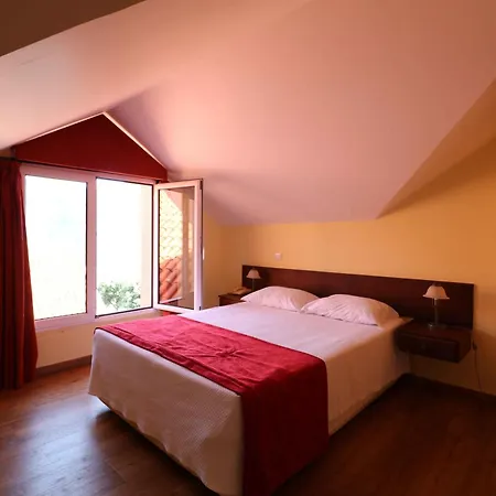 Hotel Valley View Encumeada Senhora do Rosário