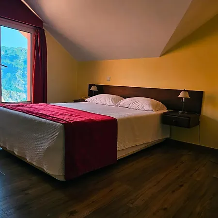 Valley View Encumeada 3* Senhora do Rosário