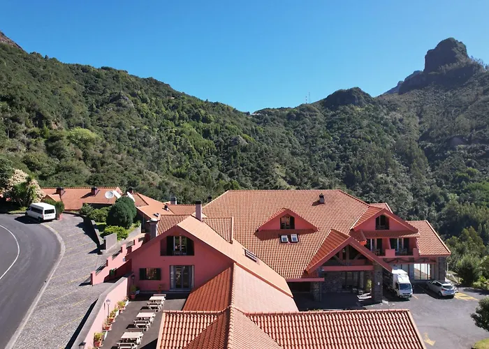 Hotel Valley View Encumeada Senhora do Rosário