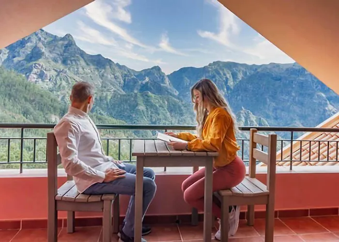 Valley View Encumeada Hotel 3*