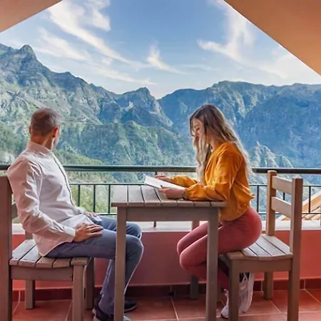 Valley View Encumeada Отель 3*